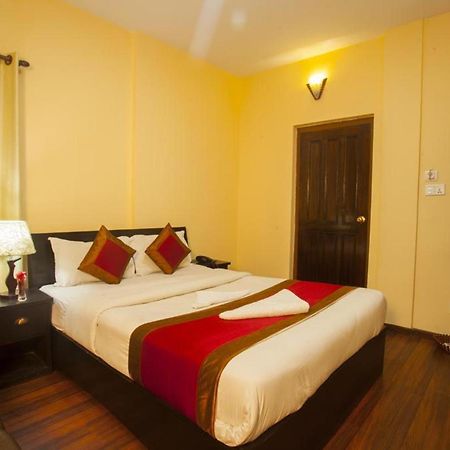 Hotel Ambe Inn By Ambience Delhi Igi Airport ニューデリー エクステリア 写真